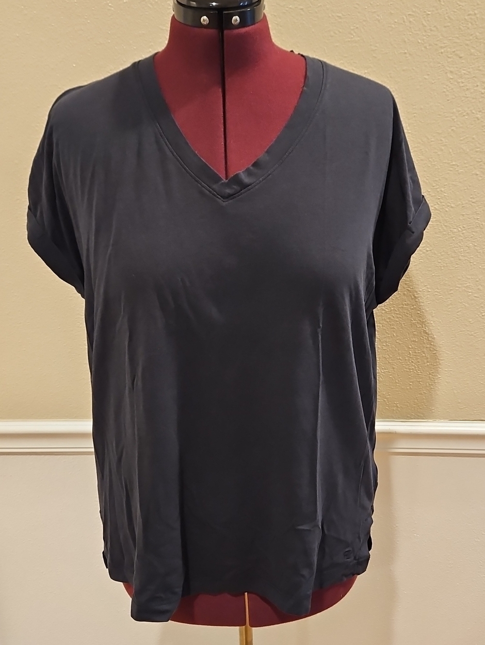 Banana Republic Women's V-Neck Short Sleeve Top - Charcoal